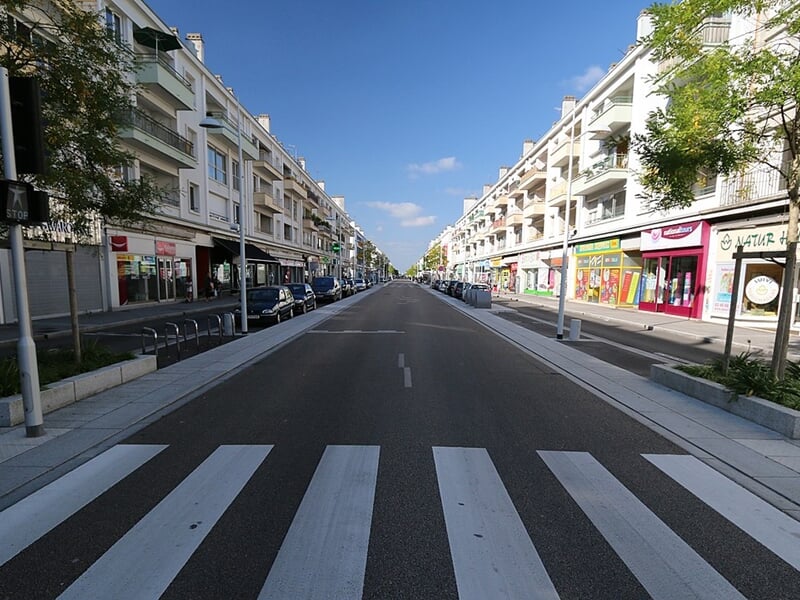 Avenue à Saint-Nazaire