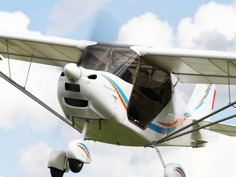 Avion ulm CT Super Sport en vol vu de face