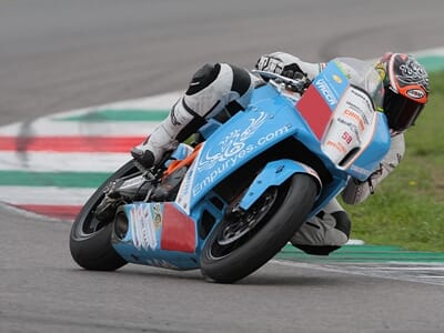 Journée de Roulage avec votre Moto Personnelle au Circuit du Val de Vienne