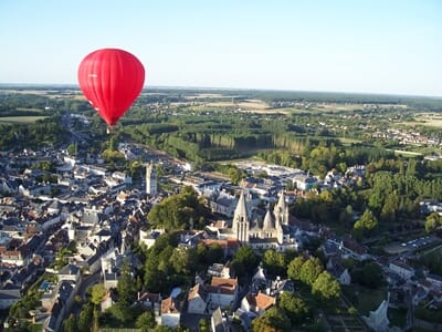 Vol en Montgolfière à Loches - Survol de la Cité médiévale de Loches