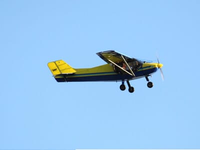 Initiation au Pilotage en ULM Multiaxes près de Paris - Aérodrome de La Ferté-Alais
